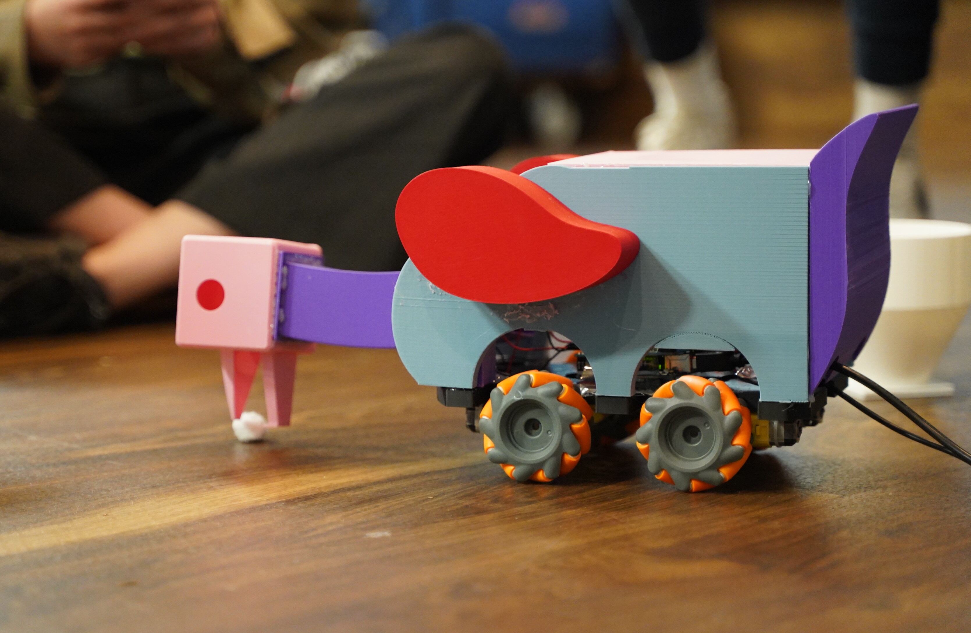 Cleaning Robot Bird thumbnail